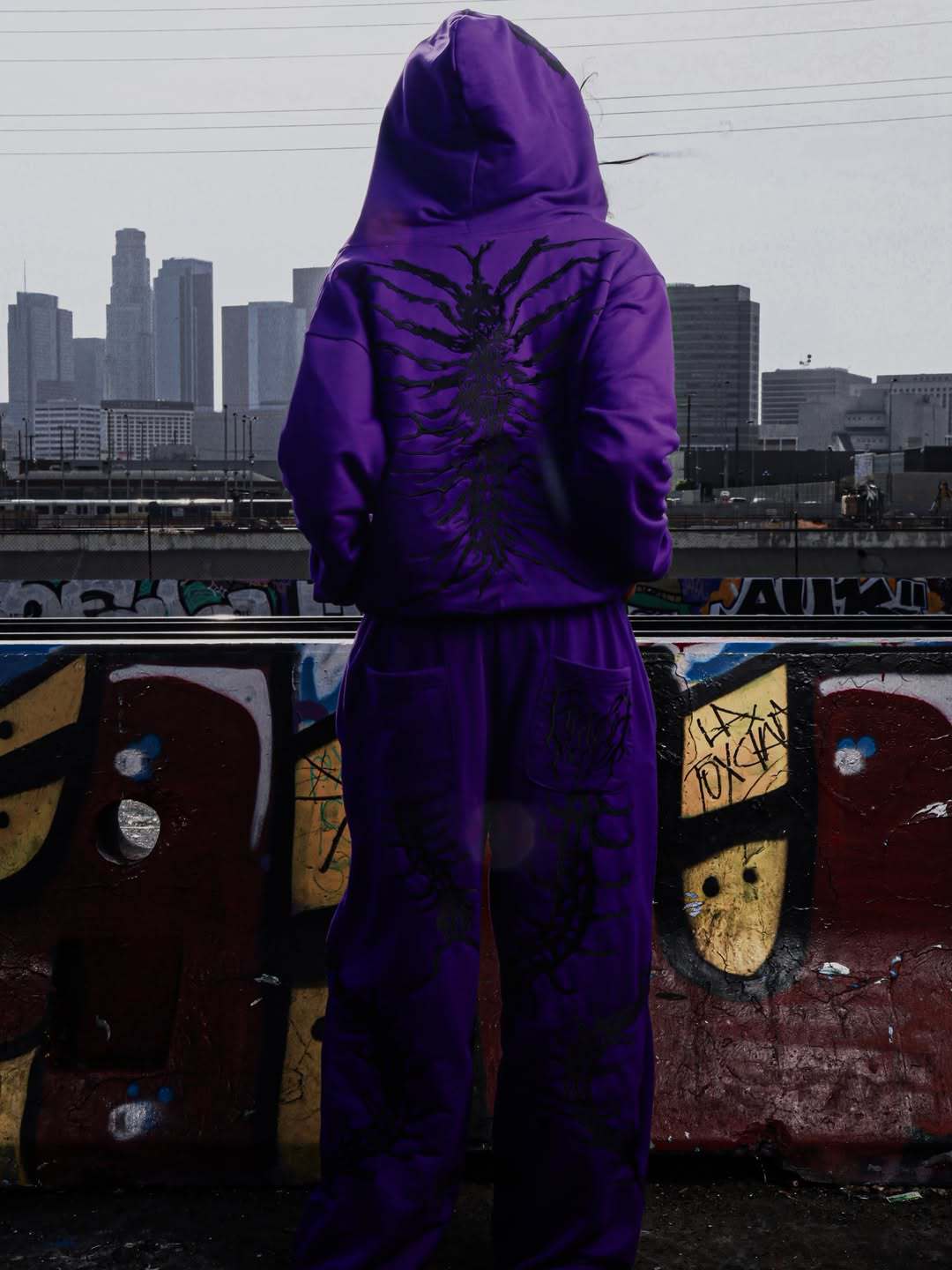 “Ghoul” set